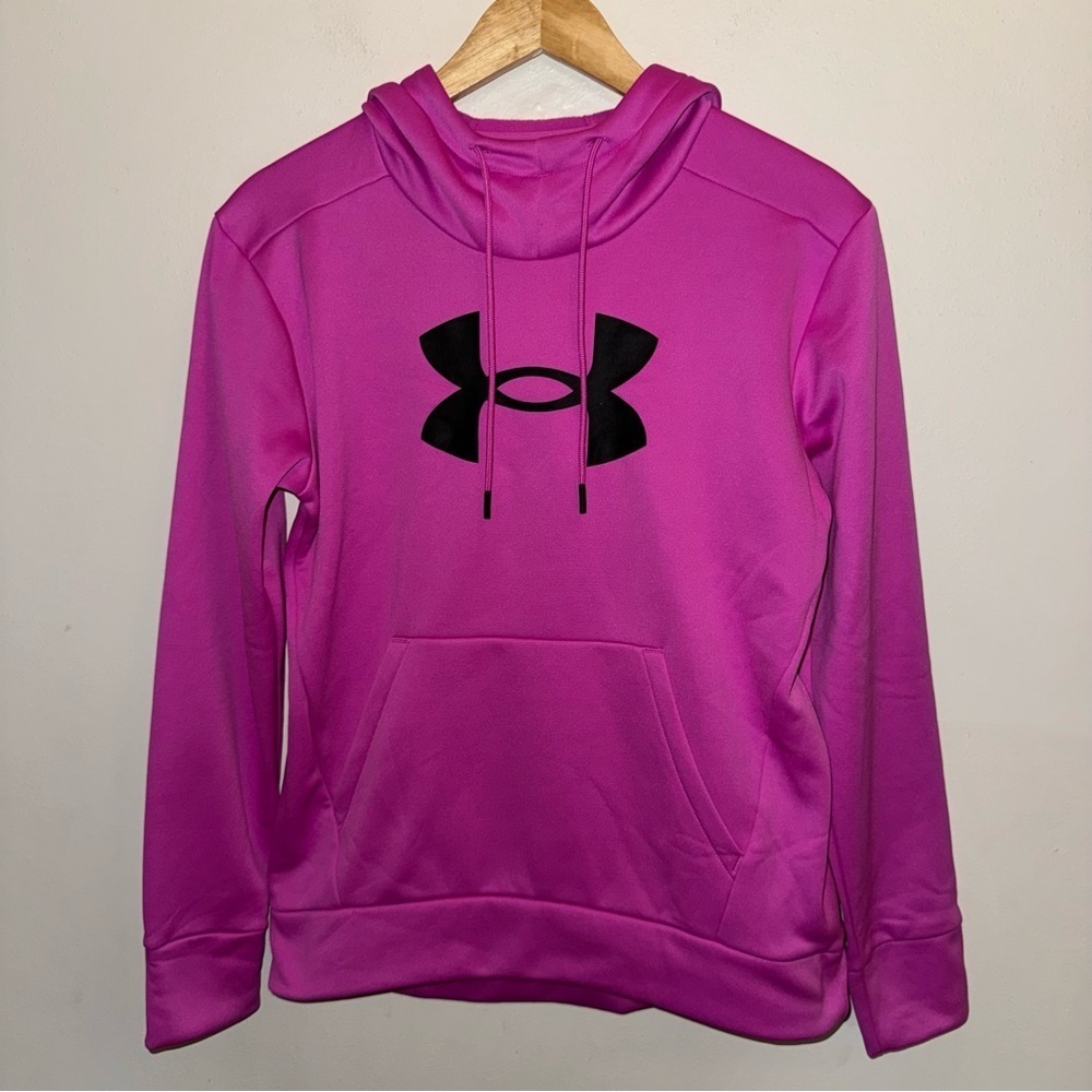 New with Tag Under Armour Fleece Hoodie with Black Logo Women’s Size Extra Small